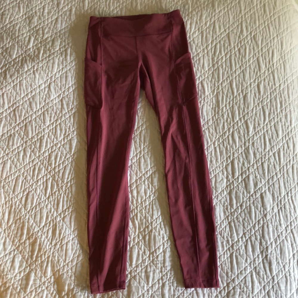 Pink Lululemon leggings
